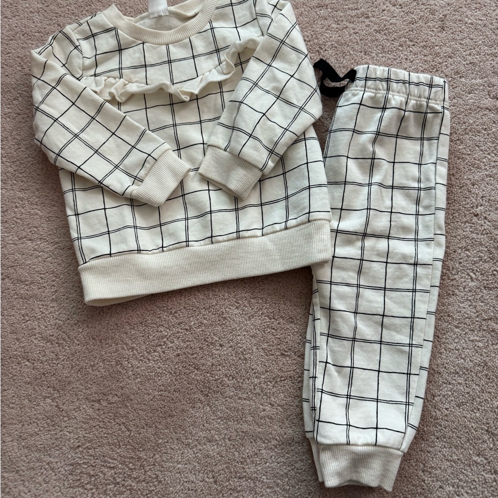 EUC PL Baby (Nordstrom) 12mo cream and black check matching set